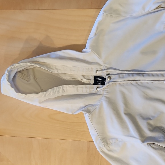 Gap- Khaki Hooded Jacket. Size M - Picture 2 of 4